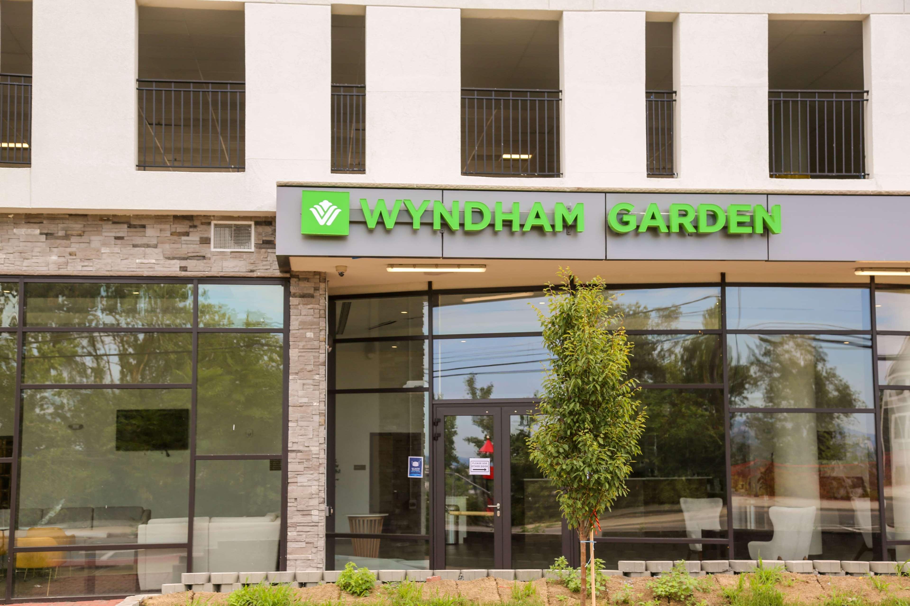 Wyndham Garden North Bergen - Secaucus Hotell Exteriör bild